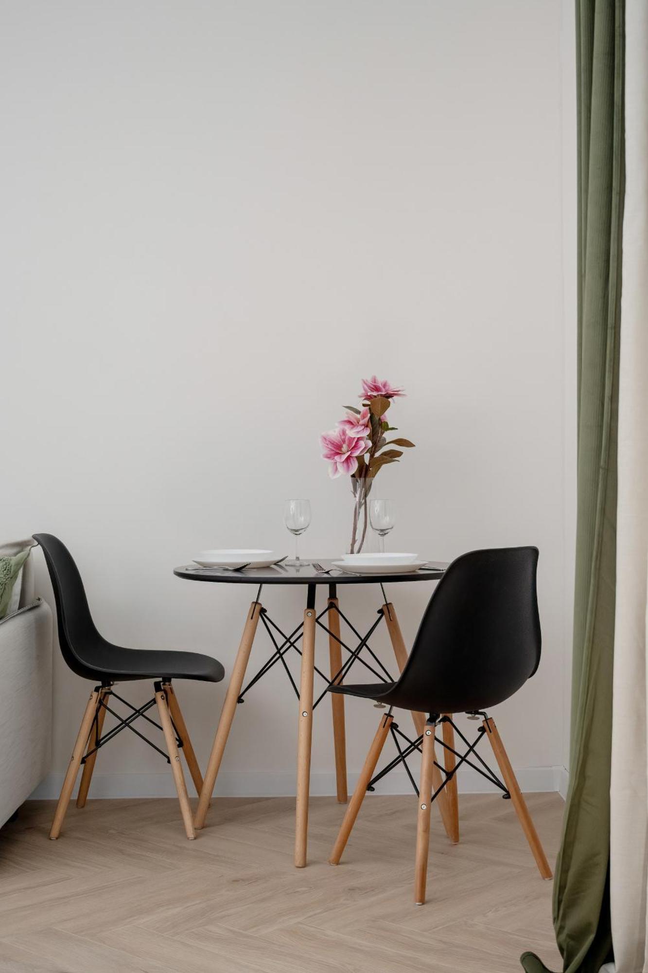 Komfortowe I Przytulne Blisko Parku By Renters Wroclaw